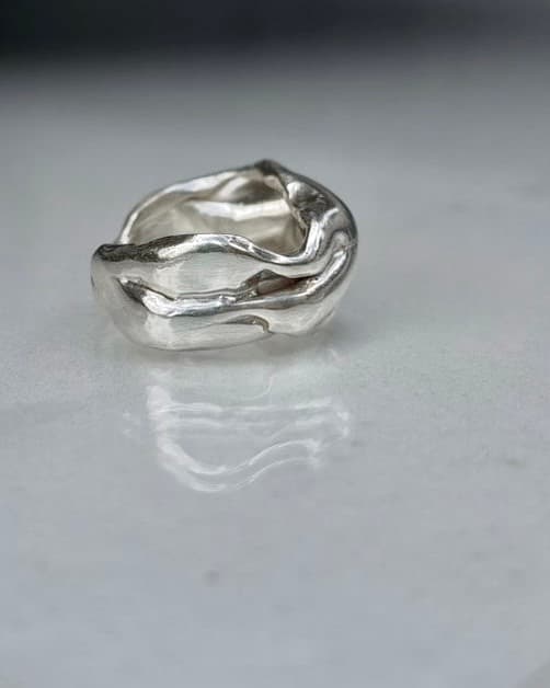 Anillo plata 950 artesanal chileno Movimiento Congelado, pieza única cera perdida Santiago