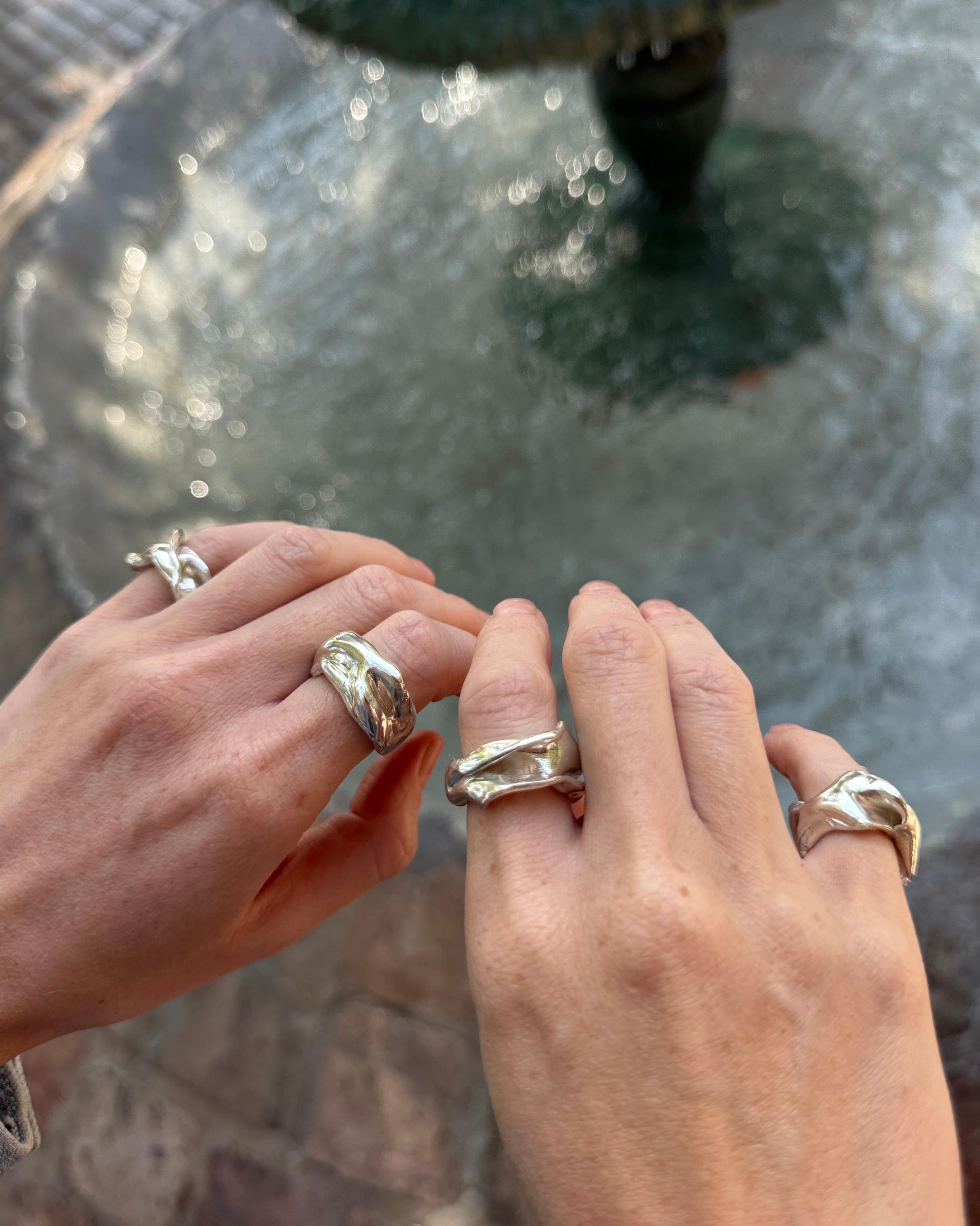 Anillo Movimiento Congelado plata 950 artesanal única técnica cera perdida orfebrería chilena Santiago