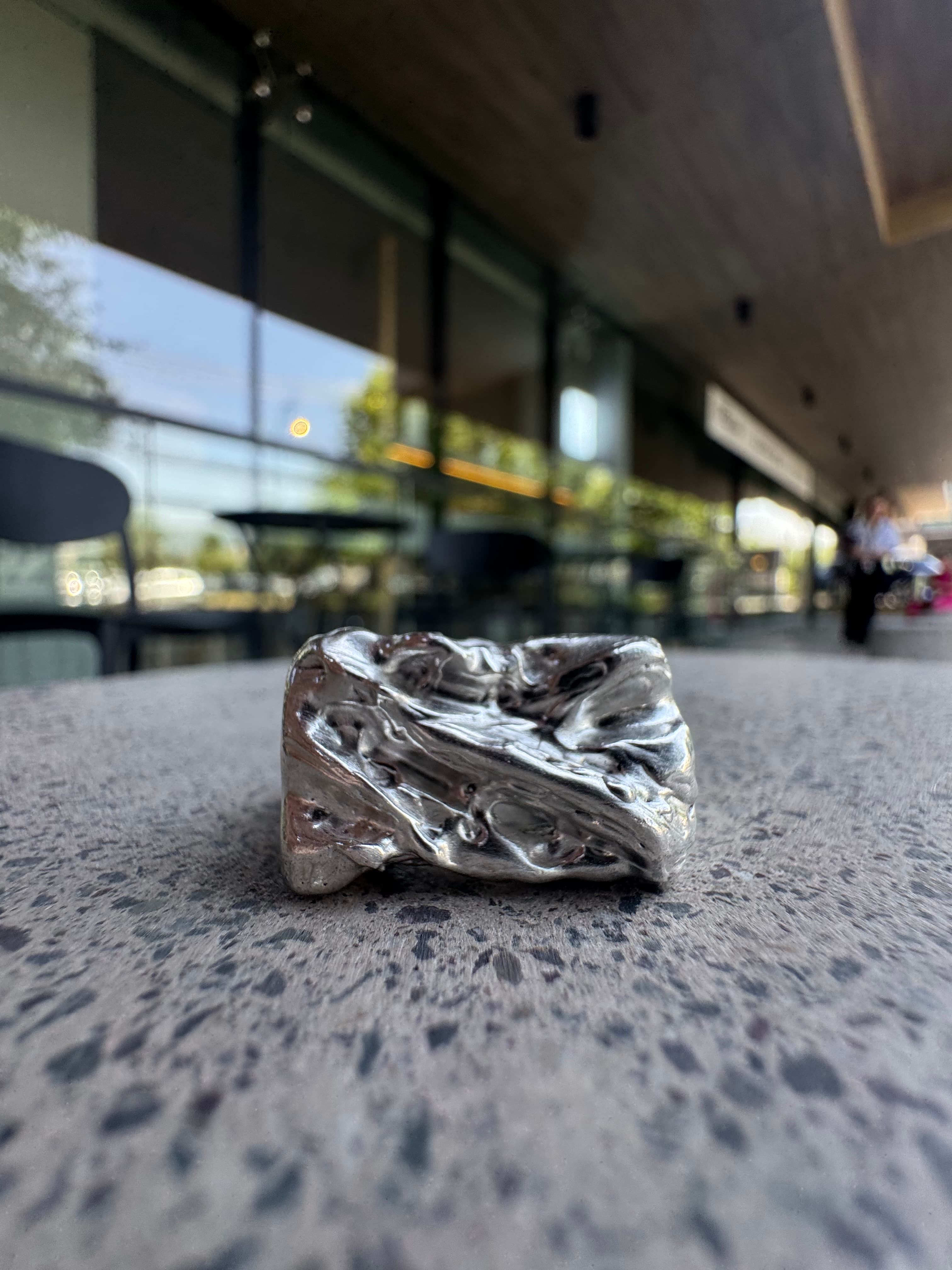 Anillo Caos plata 950 artesanal única técnica cera perdida orfebrería chilena Santiago