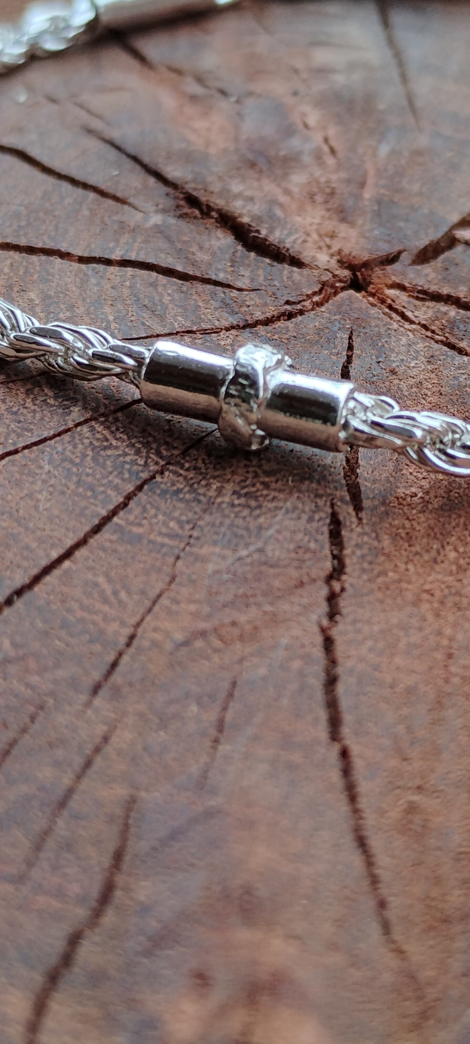 Pulsera unisex plata 950 artesanal hecha a mano por orfebre chilena, pieza única de Santiago