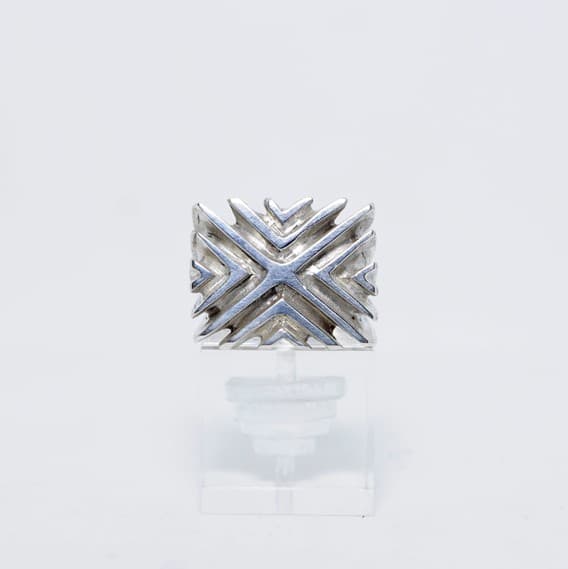 Anillo geométrico concéntrico plata 950 artesanal chileno - geometría sagrada orfebrería Santiago